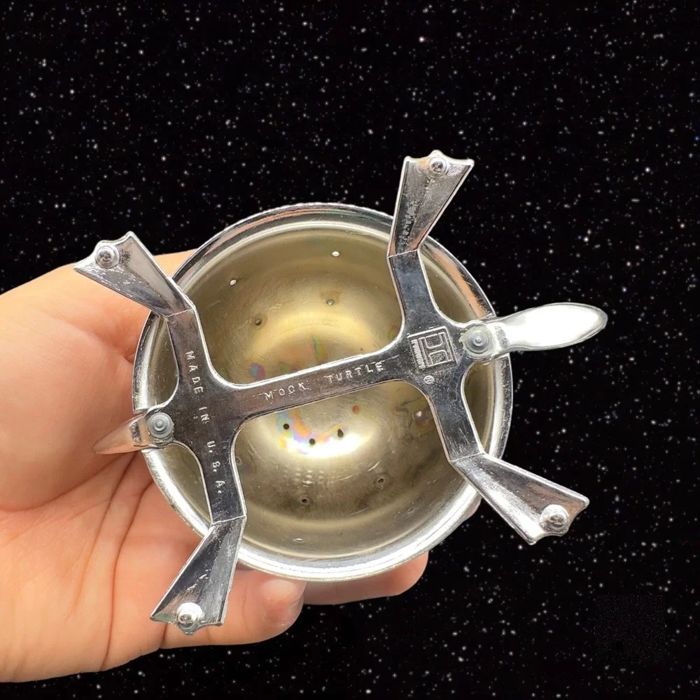 Vintage Irvinware Mock‎ Turtle Hors 'D Oeuvre Appetizer Pick Holder Metal 2.5